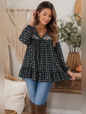 Umgee Boho Paisley Peasant Tunic Top Large Black Teal Ruffle Hem